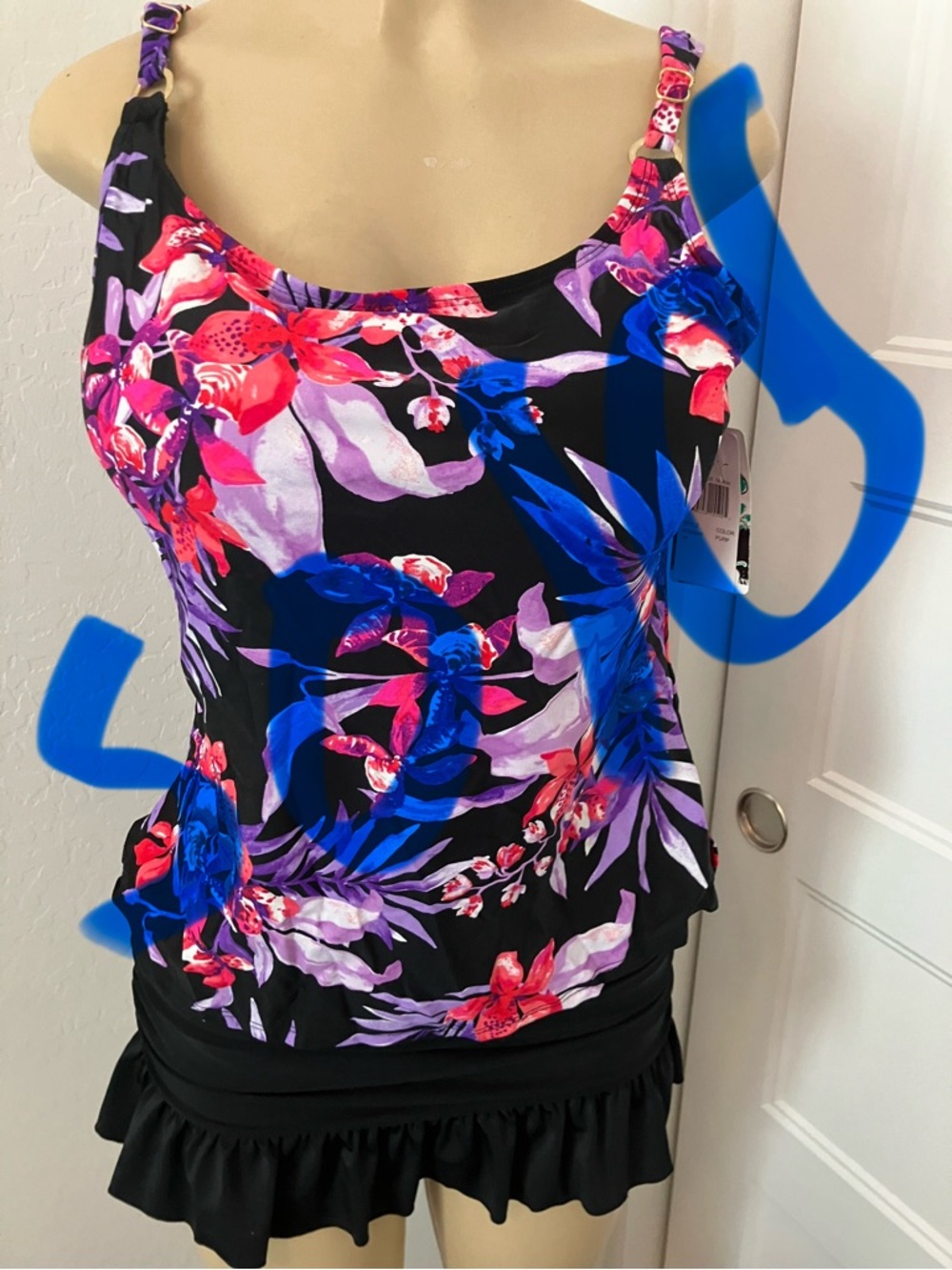 Island Escape Black Floral Scoop Neck Camisole Tankini Top